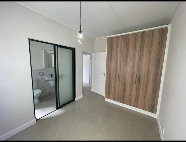 2 BEDROOM PROPERTY TO RENT IN SANDOWN